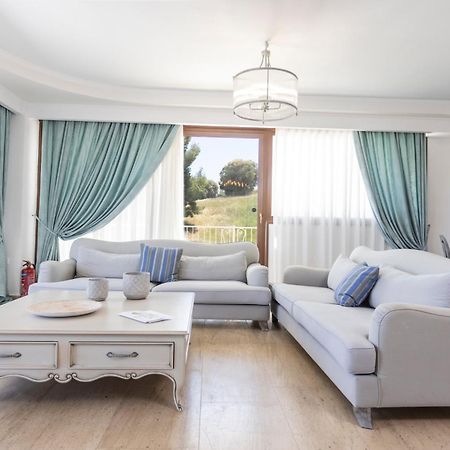 Villa D'Oro - Luxury Villas & Suites 팔리오우리 객실 사진